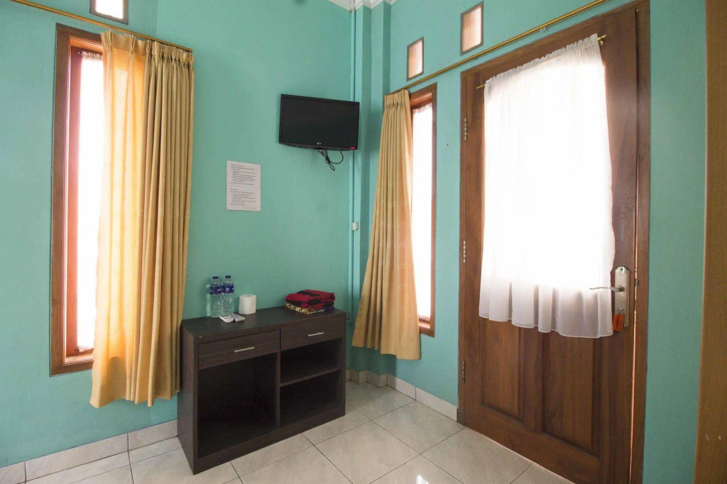 Reddoorz Near Maranatha University 4