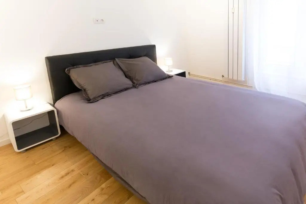 Le Faubourg - Apt 3étoiles, Centre Ville, Calme, Spacieux
