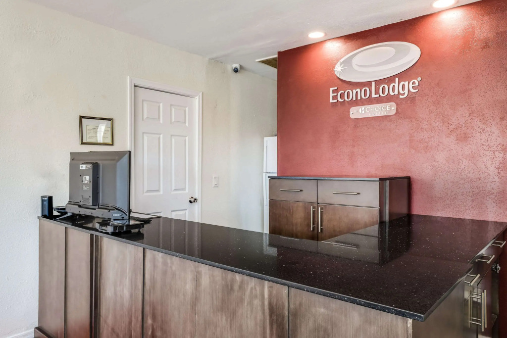 Econo Lodge Needles