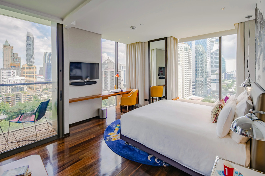 Hotel Indigo Bangkok Wireless Road by IHG