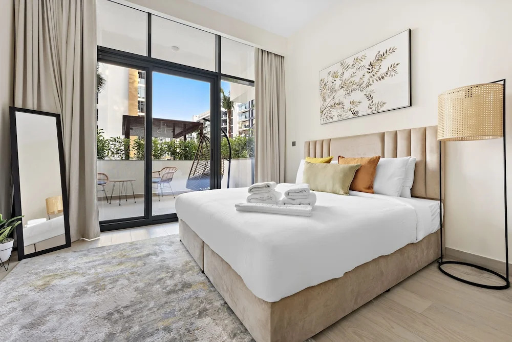 WelHome - Your Dubai Getaway: Cozy Studio at Azizi Rivera 4