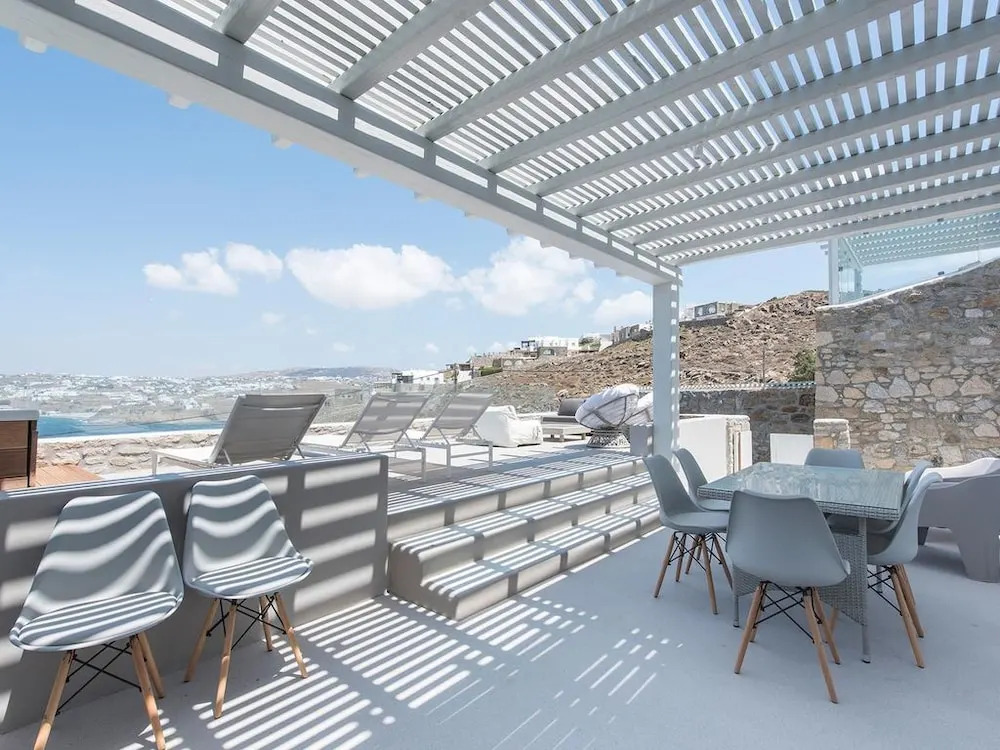 Villa Corteza IV by The Pearls Collection