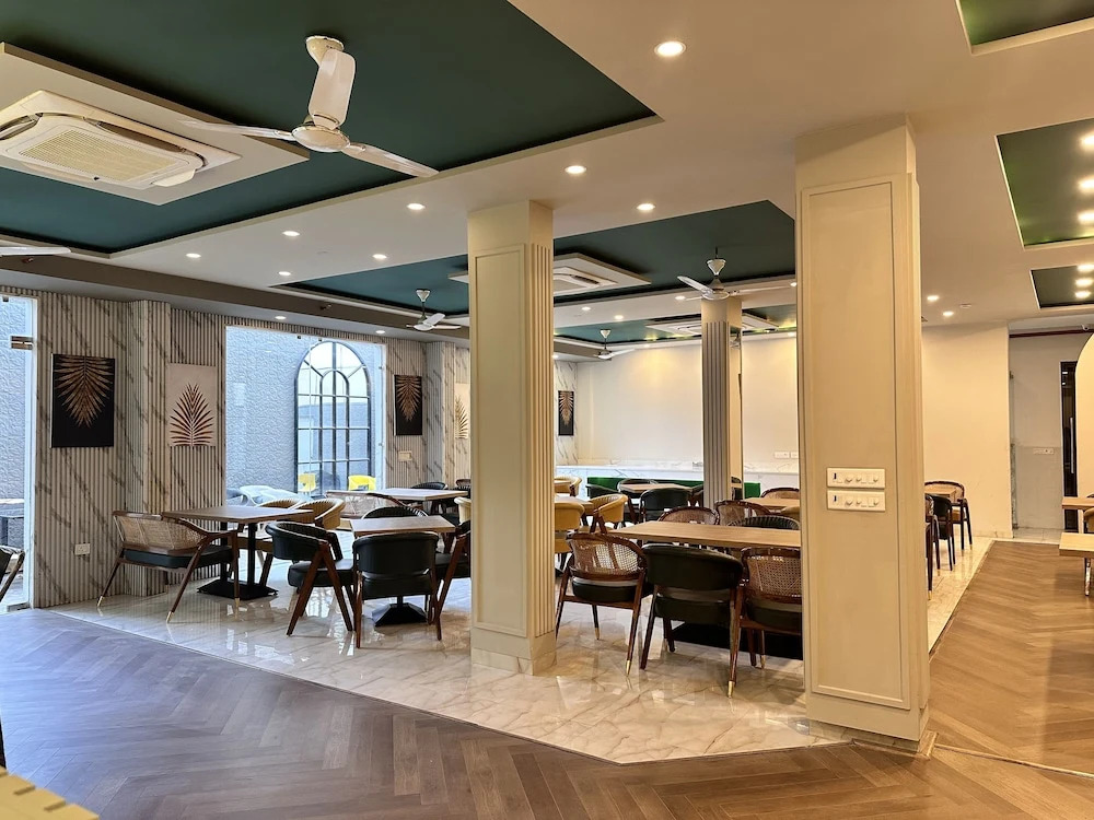 Flock Hotel