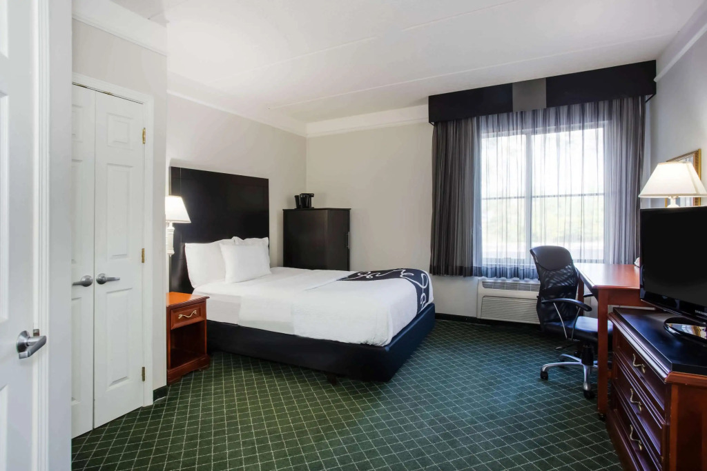 La Quinta by Wyndham Melbourne Viera