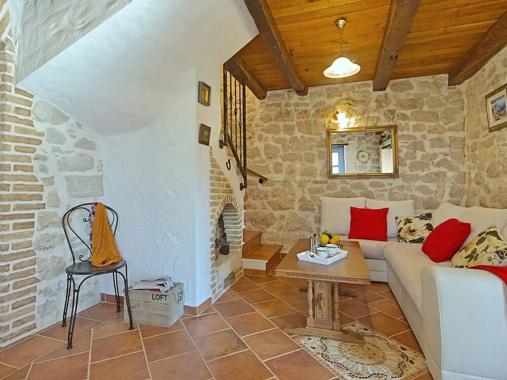 Beautiful Holiday Home in Dracevac With Terrace