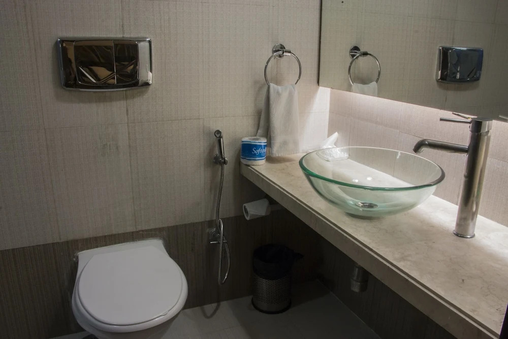 Tavisha Hotel