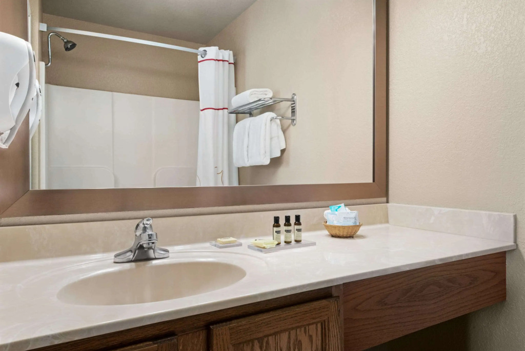 Hawthorn Extended Stay by Wyndham Decatur