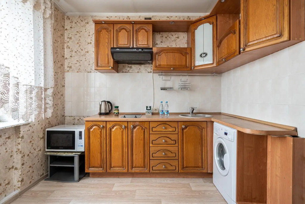 BestFlat24 (БэстФлэт24) на улице Менжинского