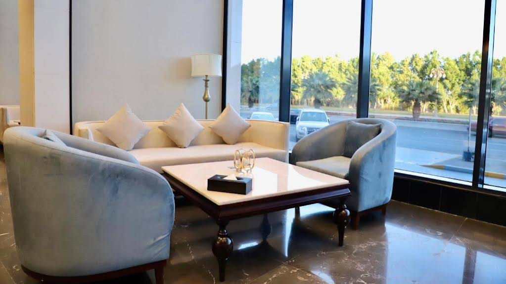 Five seasons Hotel & Spa