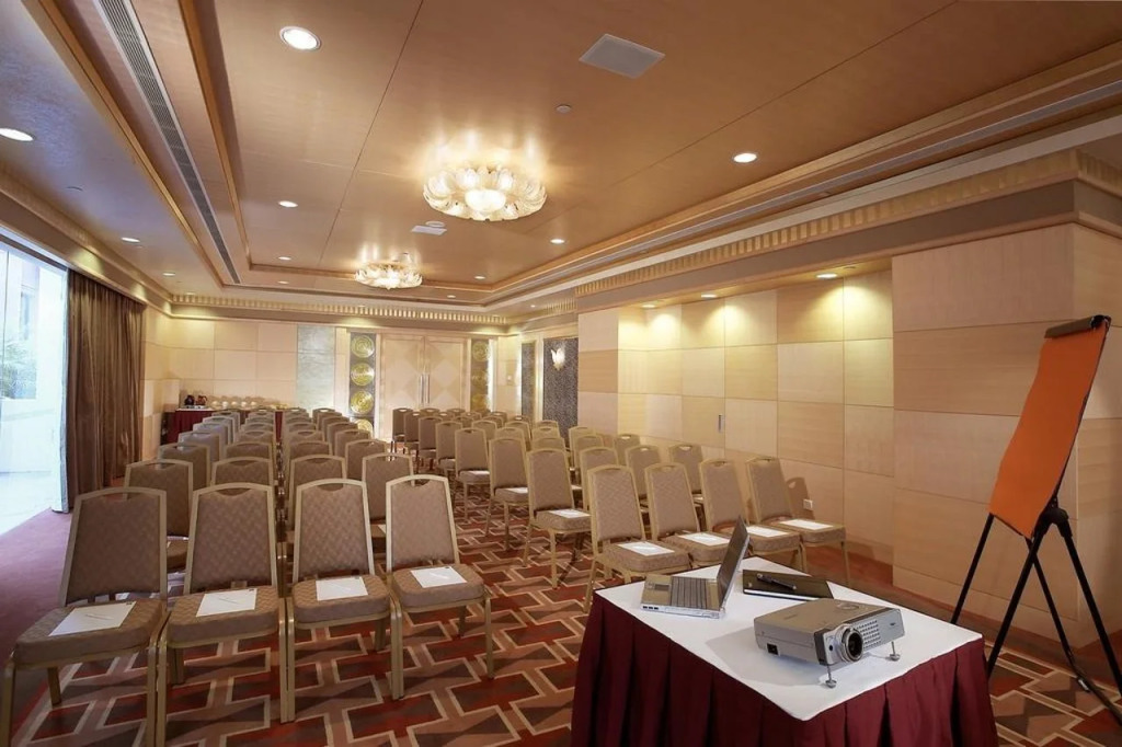 Holiday Inn Express & Suites Singapore Novena by IHG