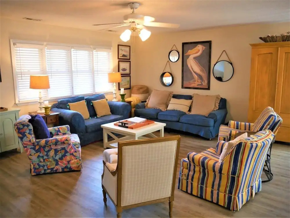 Katinka II - 3 Br Home