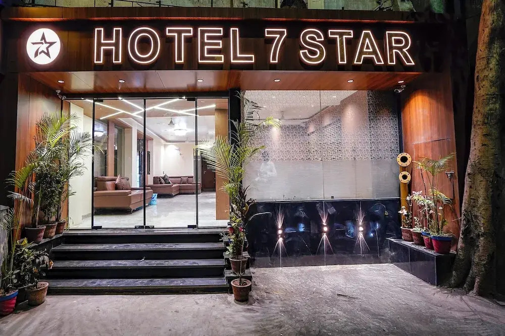 Hotel 7 Star I