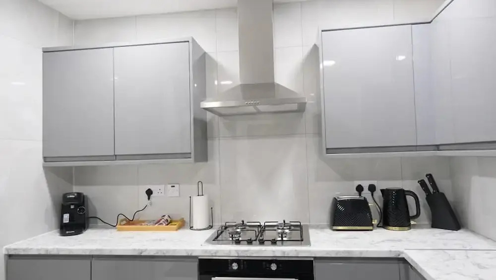 Manchester Entire 3-bed House, Sleeps 5 w/ Parking