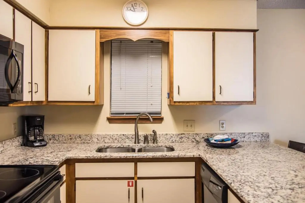 Gulf Front And Just Steps To The Sand (F1) - Sleeps 8