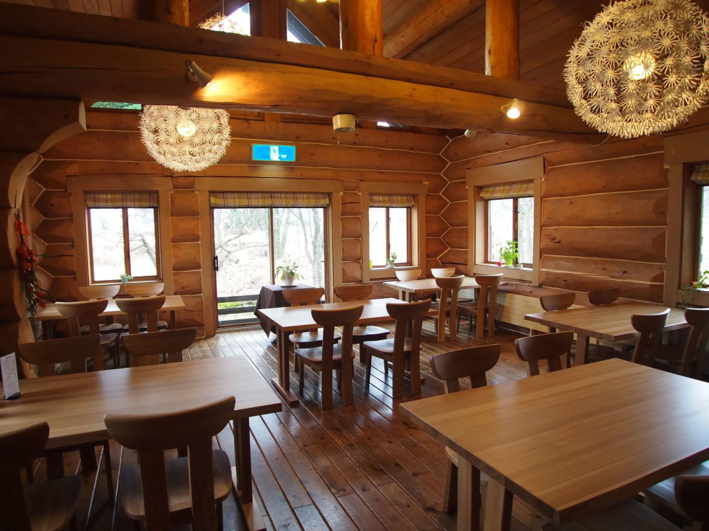 Reposer Hakuba Hotel and Offsite Villa