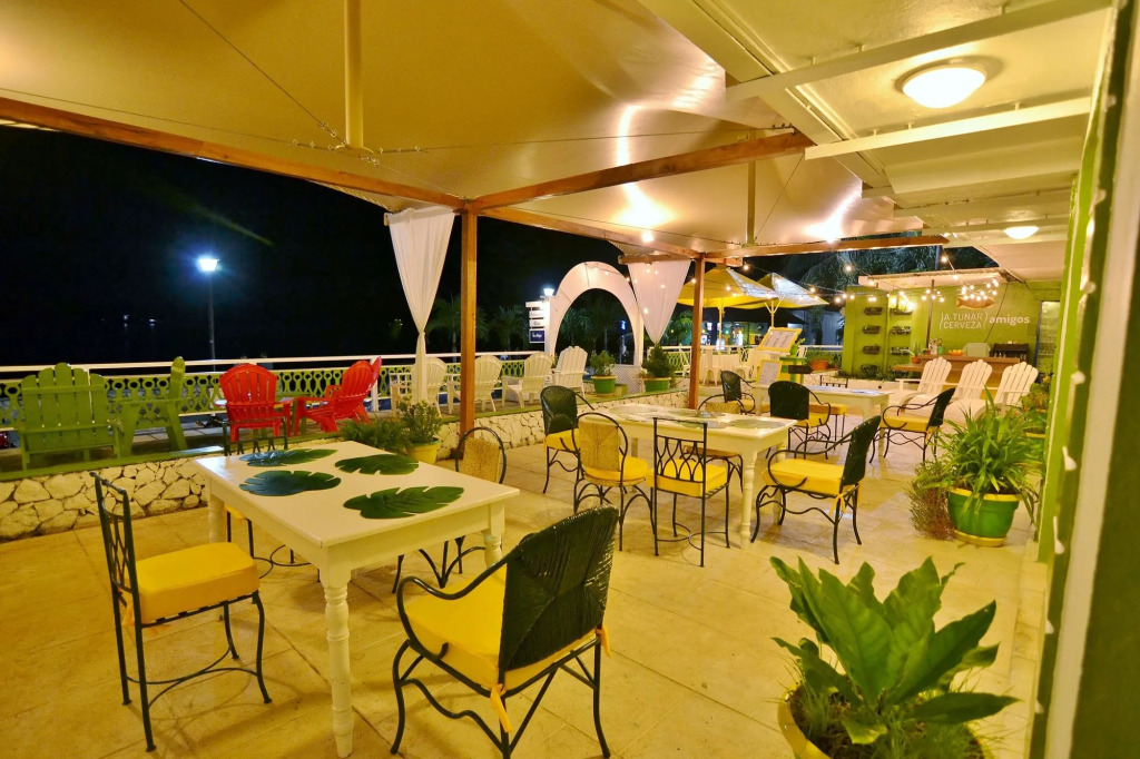 Hotel Peten