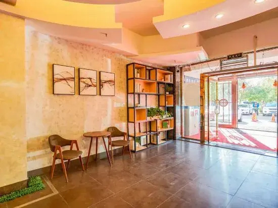 5120 Business Leisure Hotel (Ranghulu Wanda)
