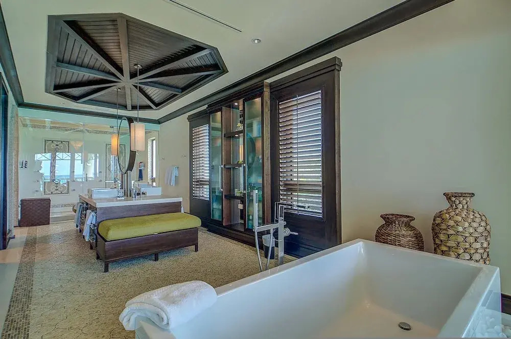 Villa B by the Sea in Nassau