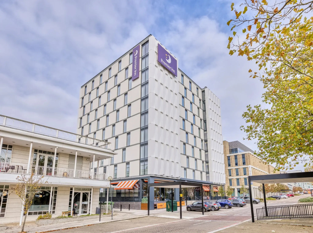 Premier Inn Milton Keynes Central - Avebury Boul