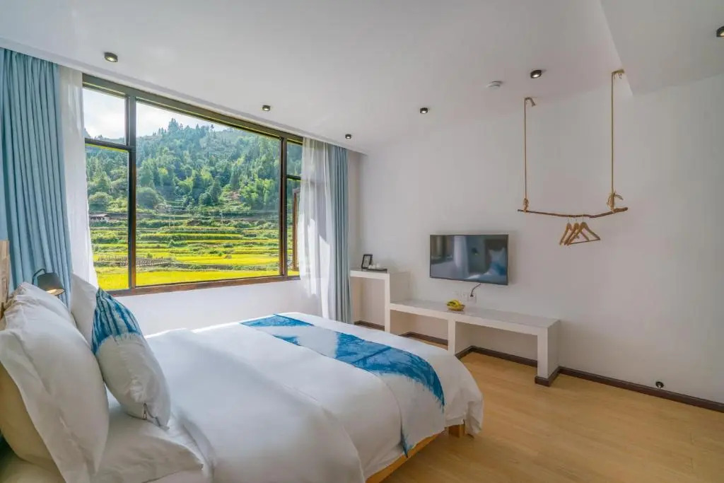 肇兴溪舍山堂 Creekside Inn