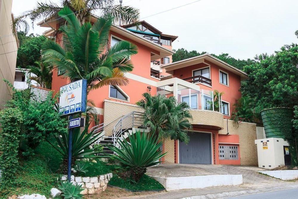 Letto Hotel Jurere Guest House