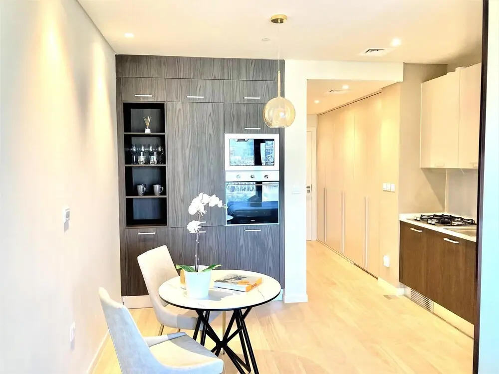 Amazing Living in Park View JVC