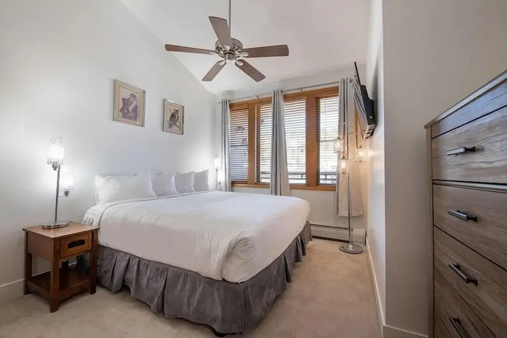 Zephyr Mountain Lodge, Condo | 2 Bedroom Ski-Slope View (Premium-Rated Condo 1223)