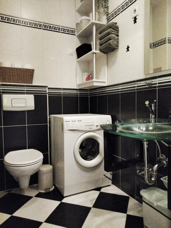 Fountain View Apartment