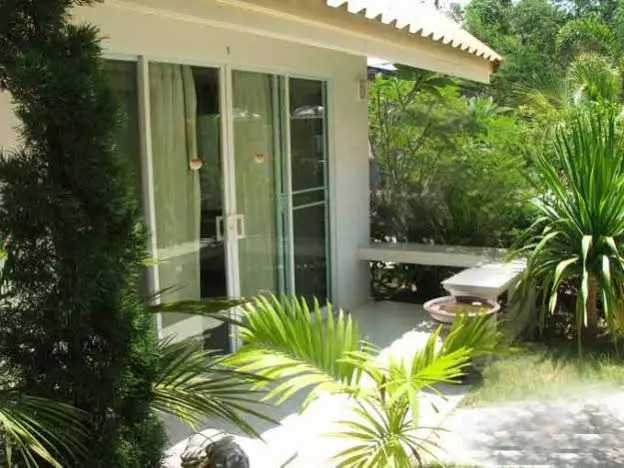 Reaun Araya Hotel