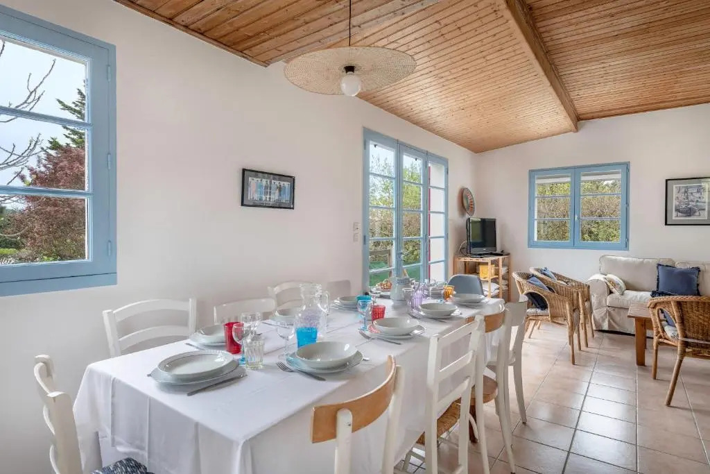 Une Vraie Maison de Vacances À 2 Pas de la Plage de Portmain