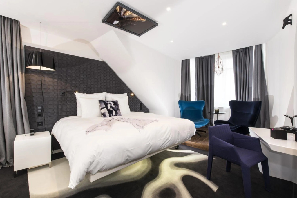 Vertigo Hotel, By Marriott, a Member of Design Hotels