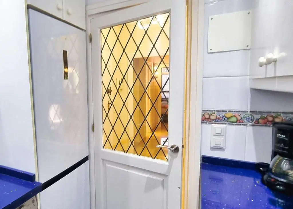 Spacious Renovated 1-Bedroom Apartment in Marbella Center with Parking