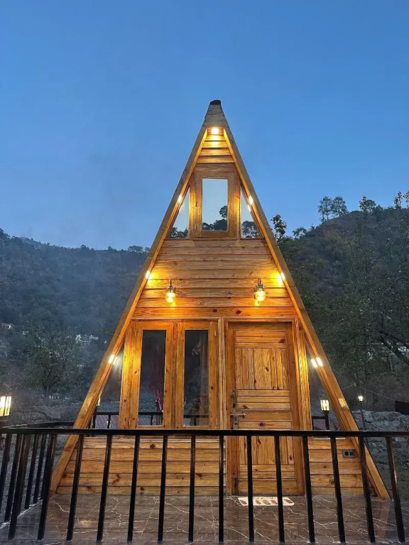 Cabana Riverside Resort - Kainchi Dham