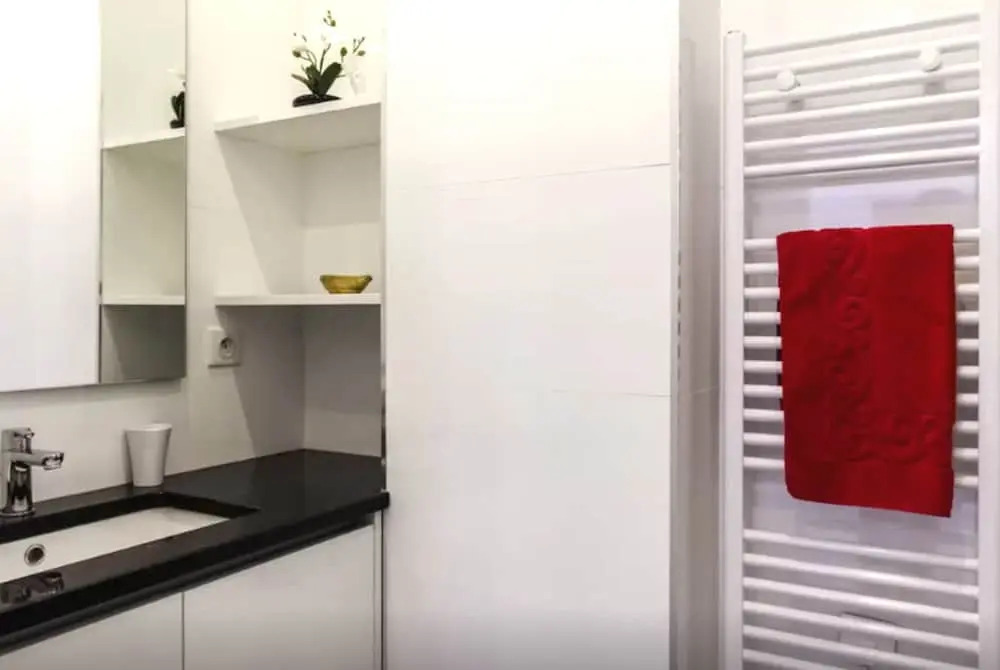 Lovely and Modern 1 Bedroom