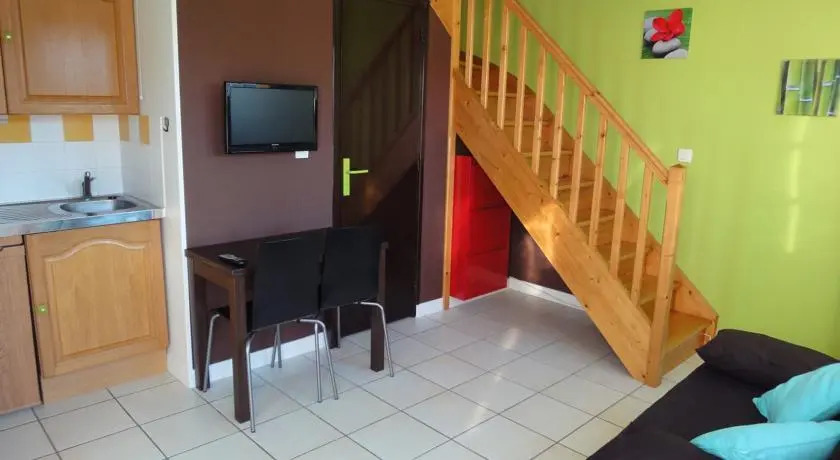 Duplex Lola