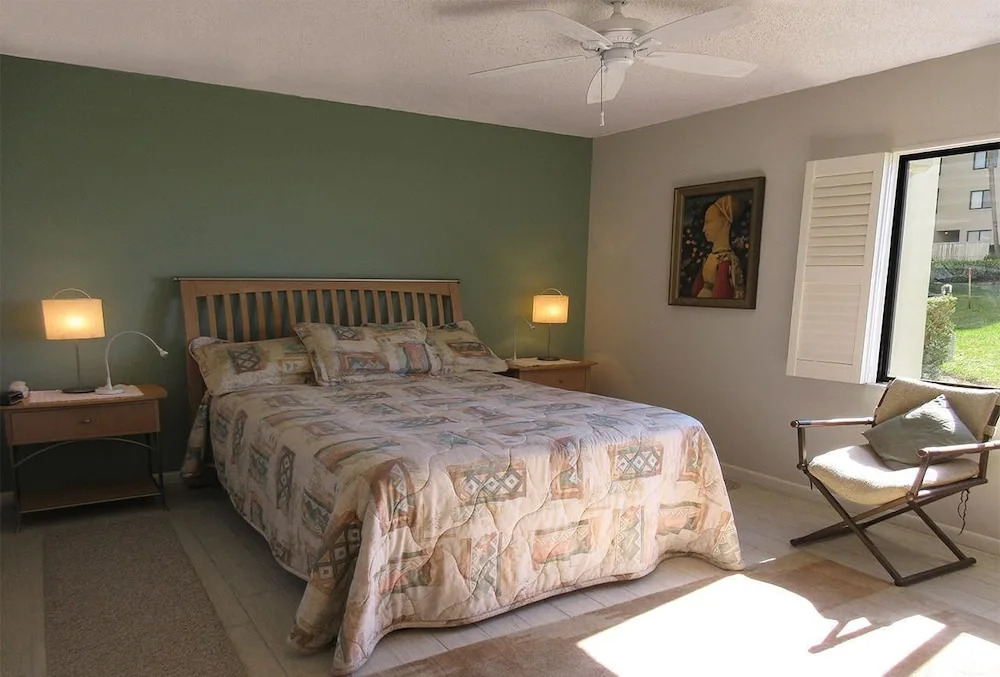 Sandarac 109B - 2 Br Condo