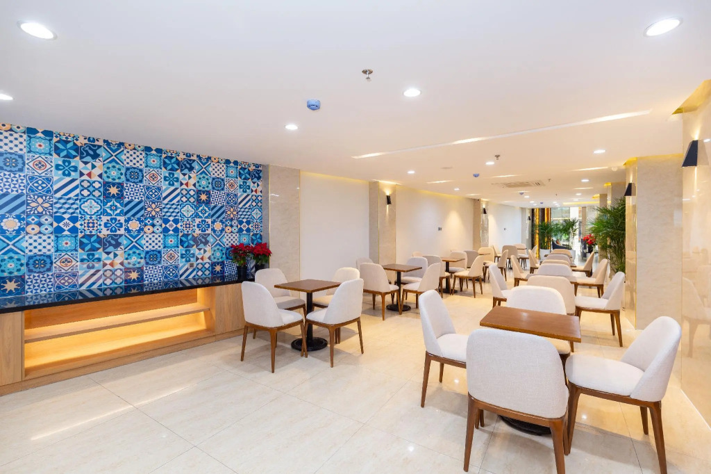 SAZI RESIN HOTEL