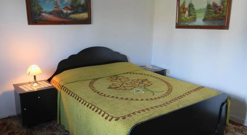 Hotel HAXHIU Tirane