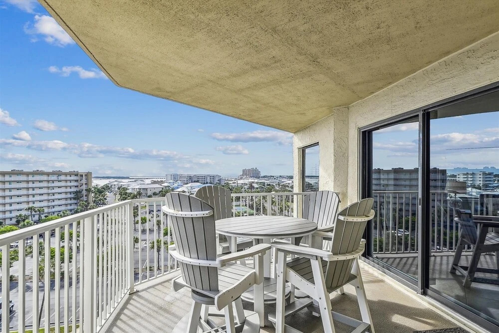 Inlet Reef 619 is a Stunning Sunset View 3 bedroom by RedAwning