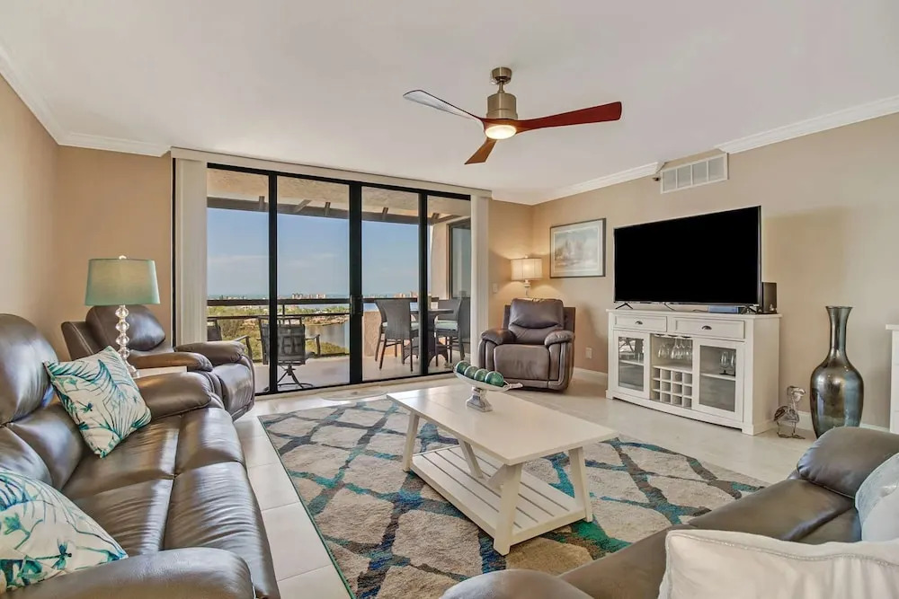 18120 San Carlos Blvd PH2