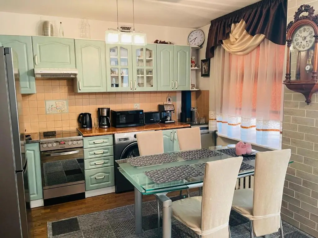 Avelana Apartment