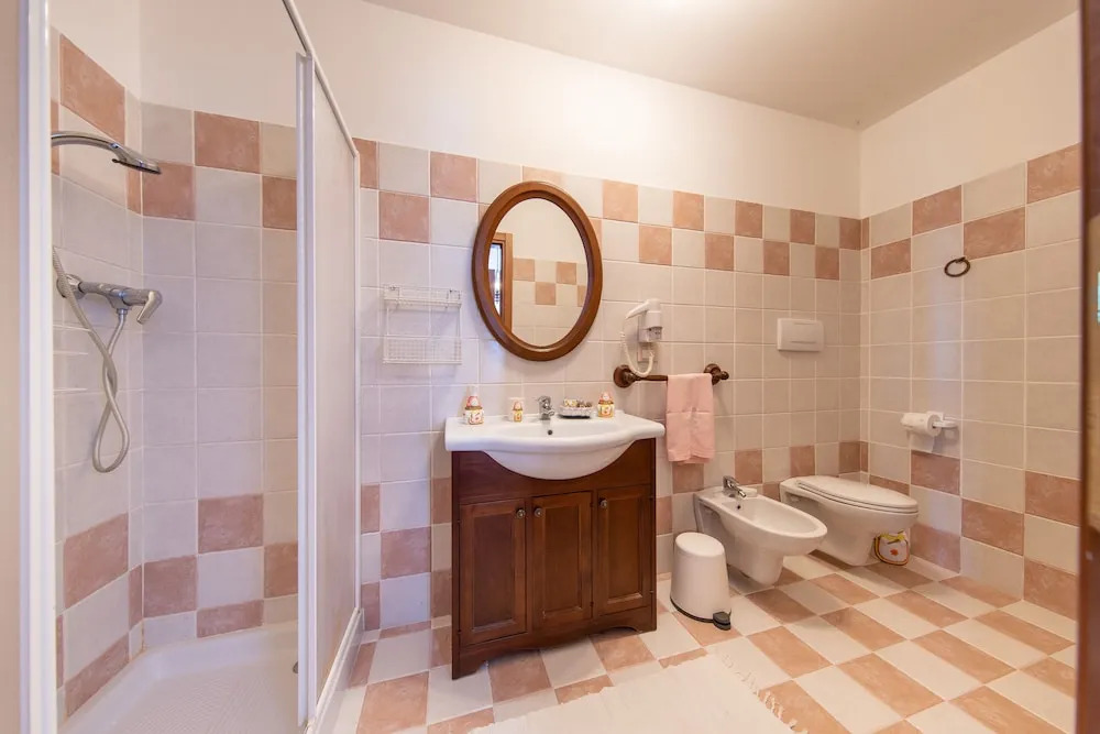 Agriturismo Isola Dei Calanchi - Guest House