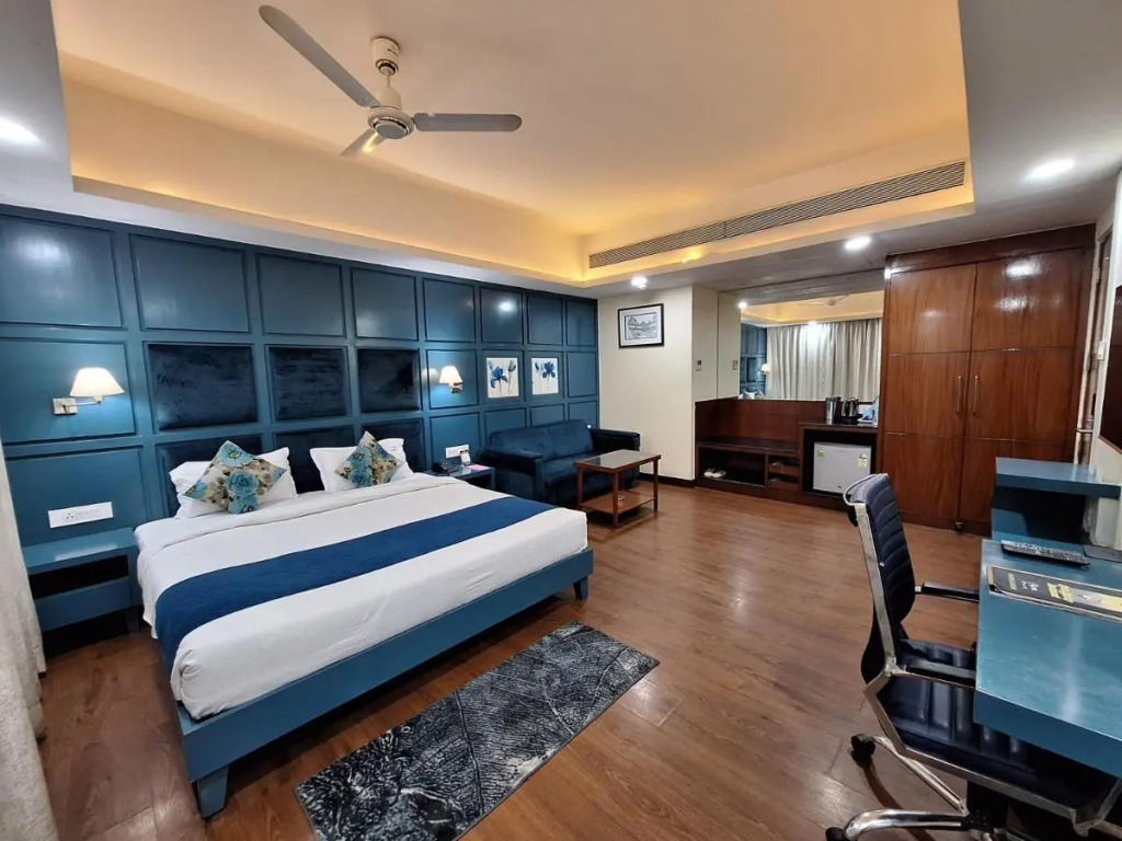 L N Hotels and Resorts