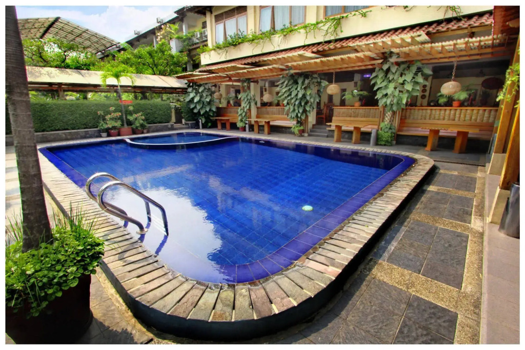 Mutiara Hotel and Convention