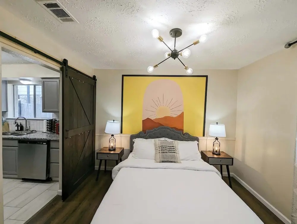 Vibrant Getaway Say Hello to the Best of Houston