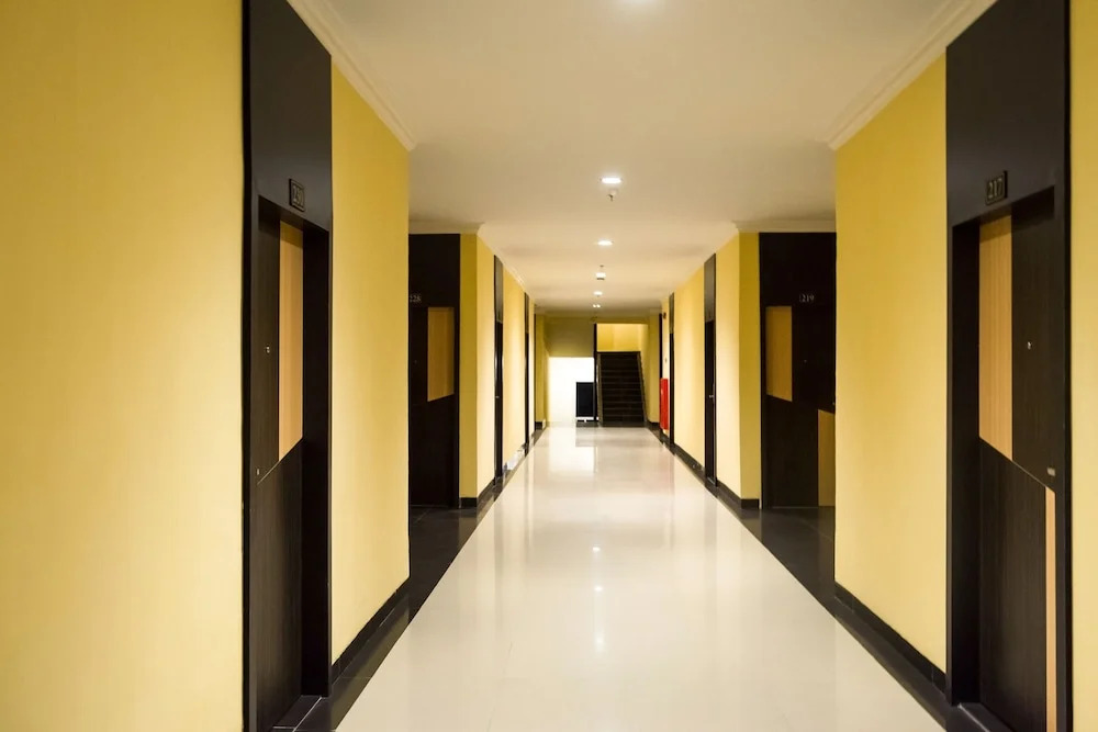 OYO 976 Baloi View Apartment