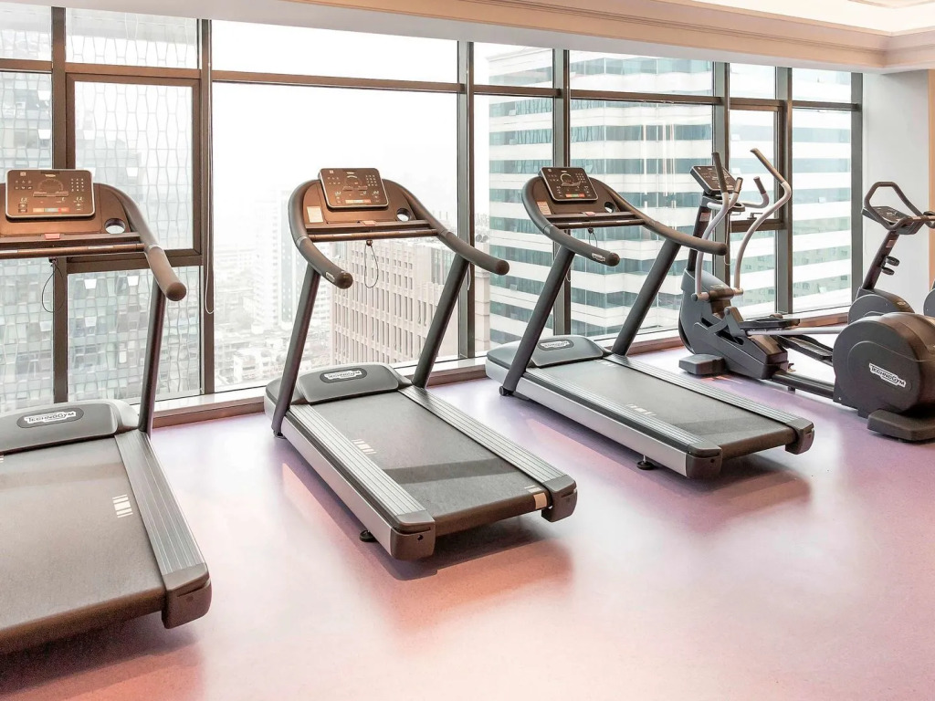 Mercure Chengdu Chunxi Taikoo Li -Walk to Pedestrian Street