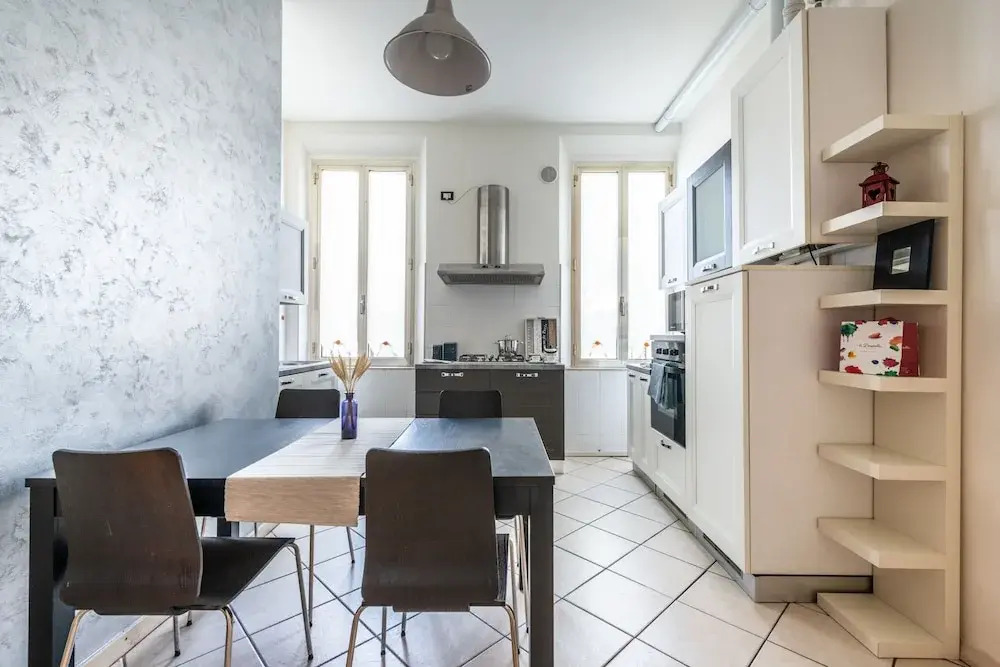 The Blue-Sky Apartment