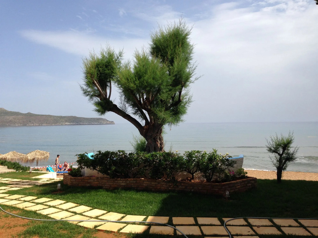 Hermes Beach Front