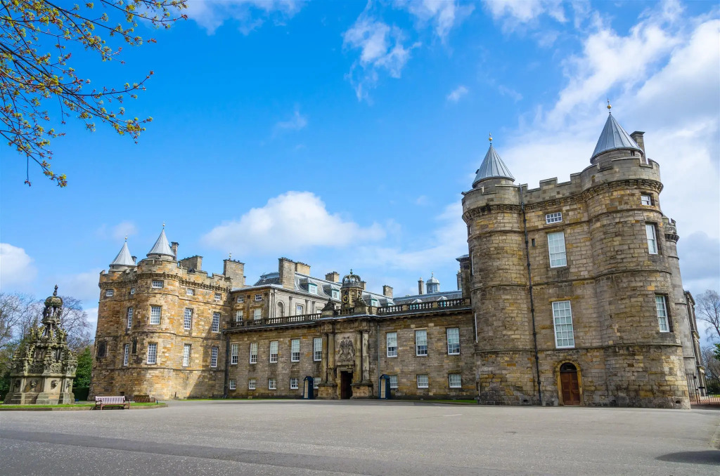 Premier Inn Edinburgh East